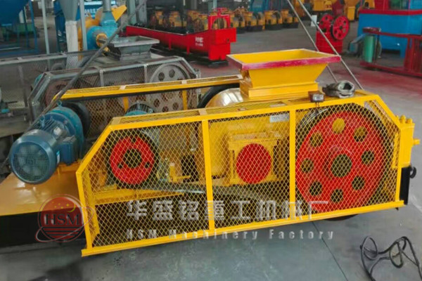 全自動(dòng)液壓對(duì)輥破碎機(jī)多少錢(qián)一臺(tái)