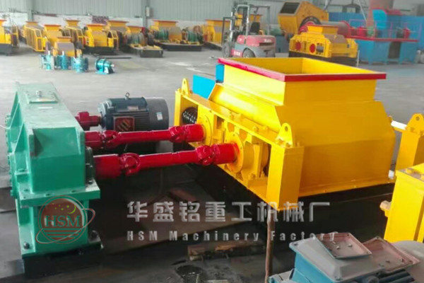 全自動(dòng)液壓對(duì)輥破碎機(jī)多少錢(qián)一臺(tái)